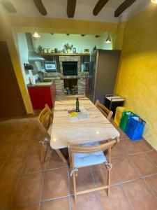 Fotografia z galérie ubytovania Cals Piris Casa Rural v destinácii Cabacés
