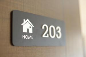Сертификат, награда, табела или друг документ на показ в Peng Together B&B