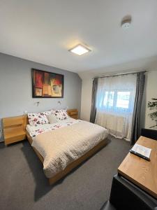 Postel nebo postele na pokoji v ubytování Hotel Algar