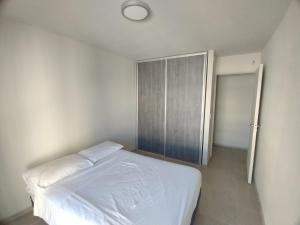 A bed or beds in a room at Mendoza alojamiento