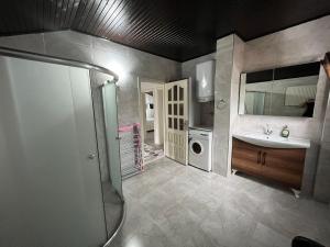 Koupelna v ubytování ANKAVİL