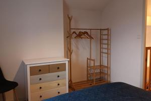 Zdjęcie z galerii obiektu Maison des Bois - T5 - 6 personnes w mieście Biscarrosse