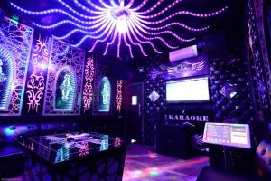 TV/trung tâm giải trí tại Villa FLC Sầm Sơn San Hô - Giáp Biển +11 ảnh