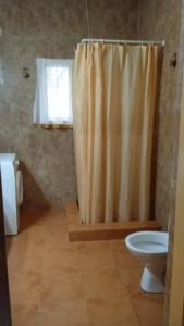 Bathroom sa Hotel Casa Sinkinling Gambia