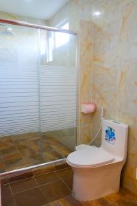 Vonios kambarys apgyvendinimo įstaigoje Gem's Paradise Resort