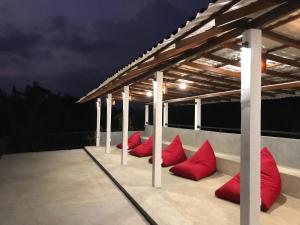 Balkón nebo terasa v ubytování Bali Villa Mirissa