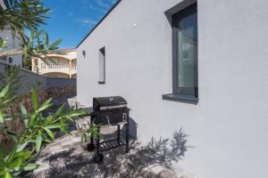 More Exclusive Villas and Spa的阳台或露台