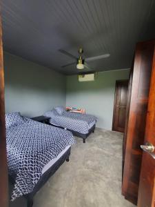 The Inn at Punta Mala客房内的一张或多张床位