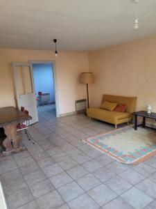 Część wypoczynkowa w obiekcie Petite Maison à Salbris