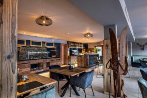Kuchyň nebo kuchyňský kout v ubytování Hotel Raunig + 35 fotografií