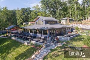 Το κτήριο όπου στεγάζεται  η παραθεριστική κατοικία