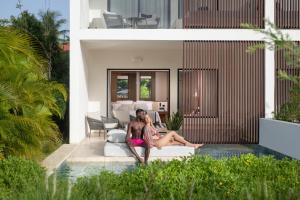 Um jardim em Live Aqua Punta Cana - All Inclusive - Adults Only