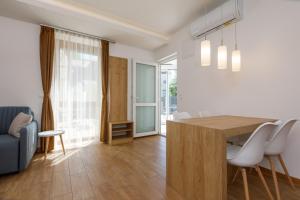 Posedenie v ubytovaní La Bella Centrum apartmanok Piros/Sárga