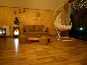 Χώρος καθιστικού στο Kazbegi cottages qabarjina