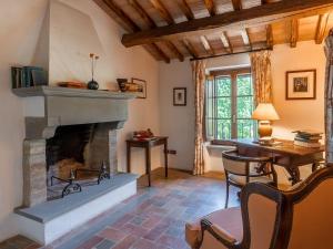 Posedenie v ubytovaní Monte House Umbria with Pool and Garden