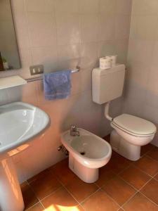 Kylpyhuone majoituspaikassa La casa di carlo