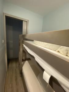 Posteľ alebo postele v izbe v ubytovaní Le Repaire