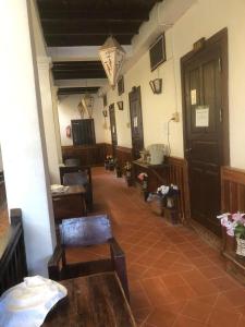 ルアンパバーンにあるLuang Prabang Rosie Placeの廊下 +42枚の写真