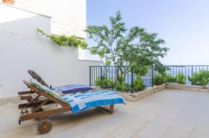Balkón alebo terasa v ubytovaní Medi Apartment