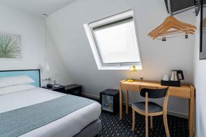 Ліжко або ліжка в номері Hotel Palm - Astotel