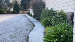 Lithgow Motor Inn外面的花园