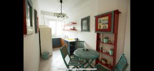 Fotografia z galérie ubytovania Cosy Art flat in downtown v Budapešti