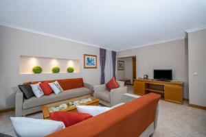 TV a/nebo společenská místnost v ubytování Selectum Family Resort Side