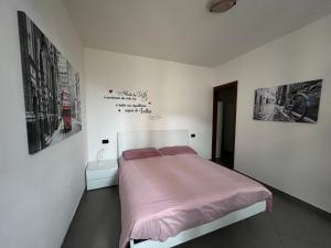 Кровать или кровати в номере Appartamenti centro storico a Sant'Agata Bolognese