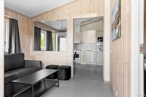 Kuchyň nebo kuchyňský kout v ubytování First Camp Skutberget-Karlstad