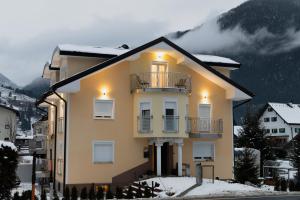 Nespecifikovaný výhled na hory nebo výhled na hory při pohledu z apartmánu
