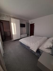 Fotografie z fotogalerie ubytování Pensiunea Belvedere v destinaci Rânca + 26 fotografií