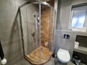 Ένα μπάνιο στο Apartament nad Przykopą +52 φωτογραφίες