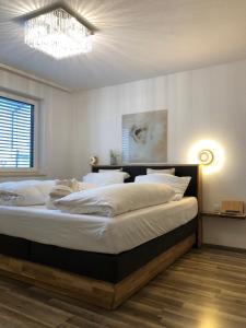 Zdjęcie z galerii obiektu Haus Alp Deluxe w Langenfeld