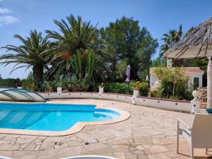 Imagen de la galería de La Villa Romantica Résidence de vacances Les Tres Cales Espagne, en Les tres Cales 33 fotos más