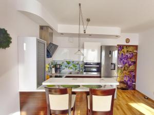 Kuchyňa alebo kuchynka v ubytovaní Apartament Krokus