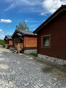 Budova, v ktorej sa dovolenkový dom nachádza