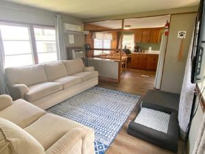 Istumisnurk majutusasutuses Waterway Inn