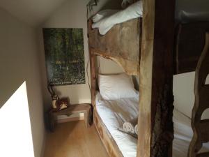 Postel nebo postele na pokoji v ubytování Maison de gesves