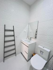 Bathroom sa Bliss Apartments T1 - Soleil
