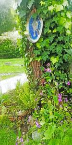 Κήπος έξω από το Mirguet au Jardin
