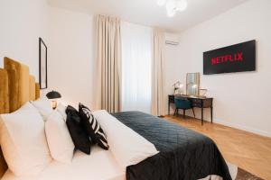 Luxurious Designer Apartment in City Center