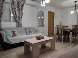 Posedenie v ubytovaní La Villa