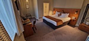 Gallery image of The Cross-Keys Hotel in Knutsford