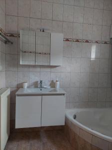 Gallery image of Myloi Well Apartment in Sikia