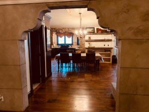 Gallery image of Castle House, Old World Charm, Unique, WI-FI in Seekonk