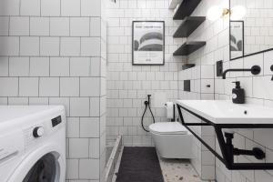 Fotografia z galérie ubytovania Blue Door Apartment, Świętojańska, Śródmieście v destinácii Gdynia