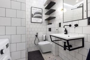 Fotografia z galérie ubytovania Blue Door Apartment, Świętojańska, Śródmieście v destinácii Gdynia