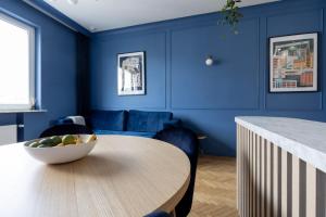 Fotografia z galérie ubytovania Blue Door Apartment, Świętojańska, Śródmieście v destinácii Gdynia