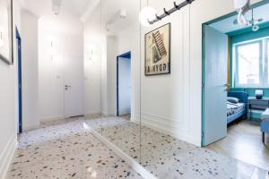 Fotografia z galérie ubytovania Blue Door Apartment, Świętojańska, Śródmieście v destinácii Gdynia