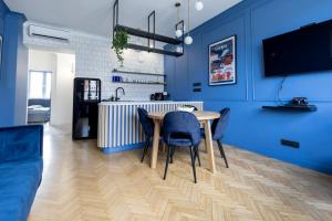 Fotografia z galérie ubytovania Blue Door Apartment, Świętojańska, Śródmieście v destinácii Gdynia + 18 fotografií